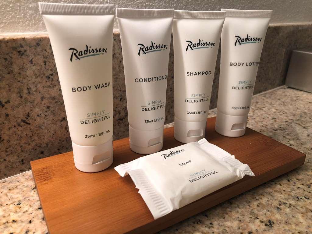 Radisson Beachfront Hotel - Panama City Beach Exterior foto