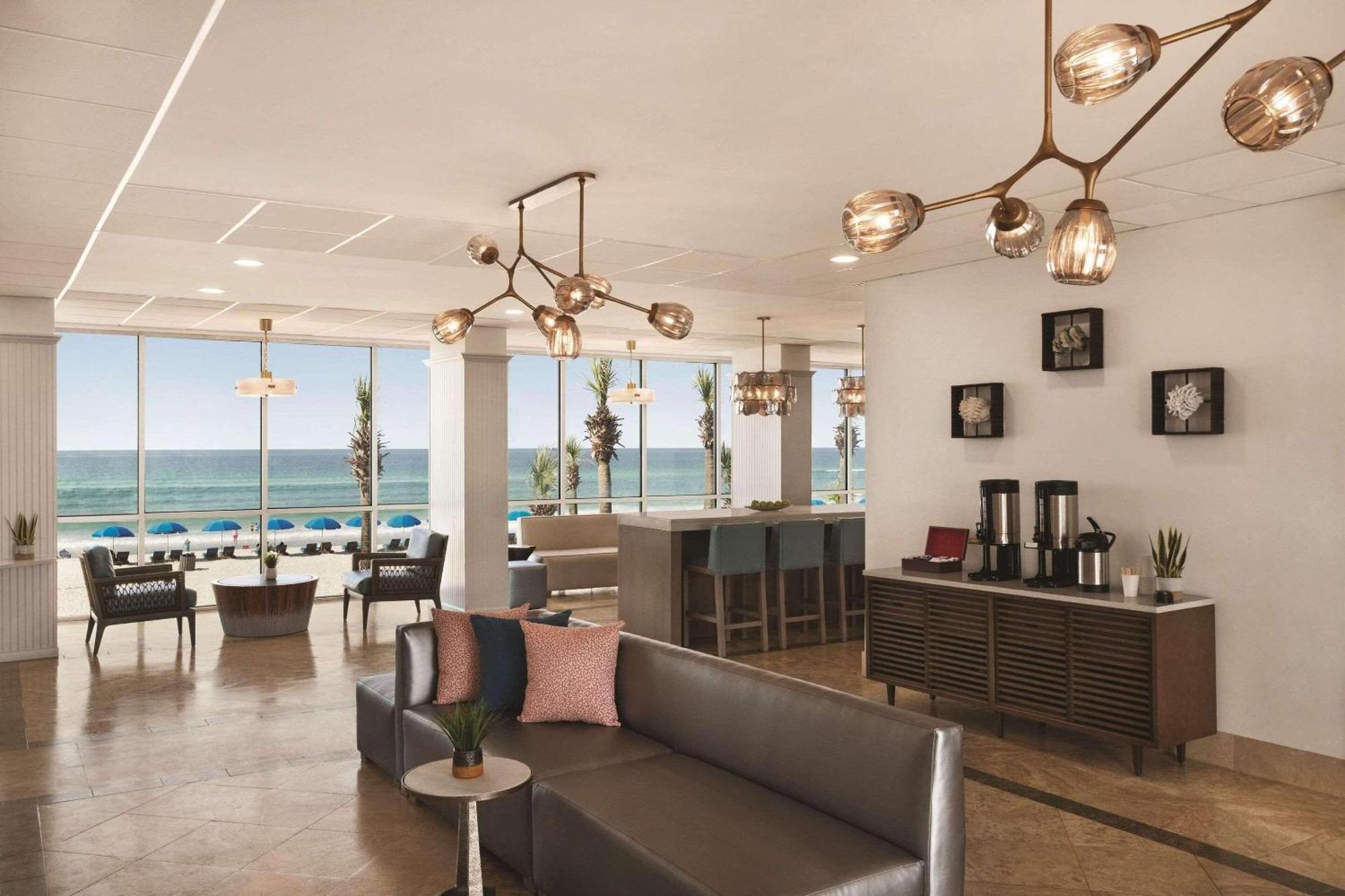 Radisson Beachfront Hotel - Panama City Beach Exterior foto