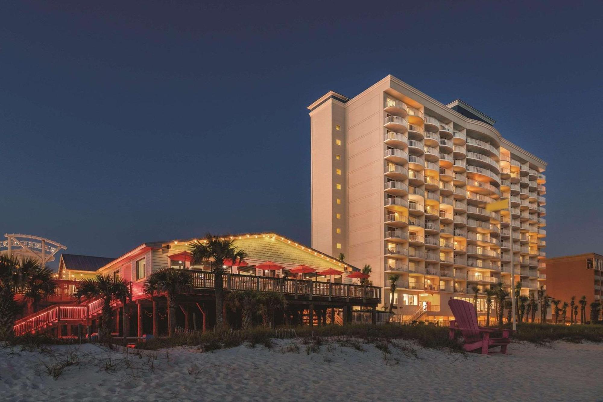 Radisson Beachfront Hotel - Panama City Beach Exterior foto